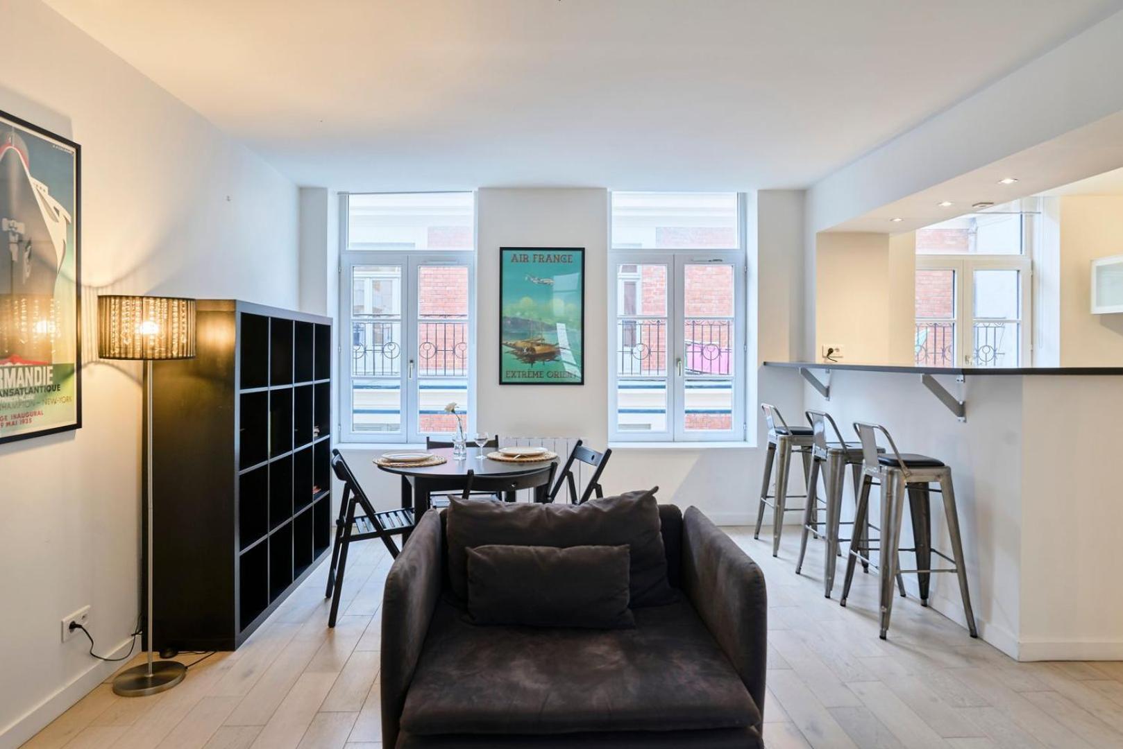 Spacious One Bedroom Apartment Ideally Located Lille Bagian luar foto